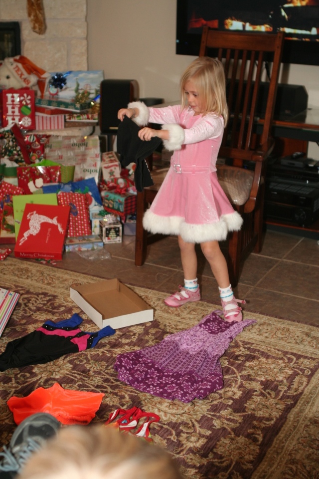 2012-12-24 034 Christmas Eve at T&S.jpg